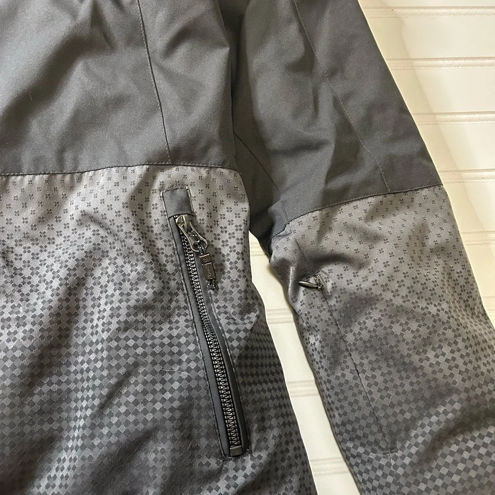 Killtec Ski Jacket Women’s  M Grey Black Water-Resistant Windproof Hooded Coat